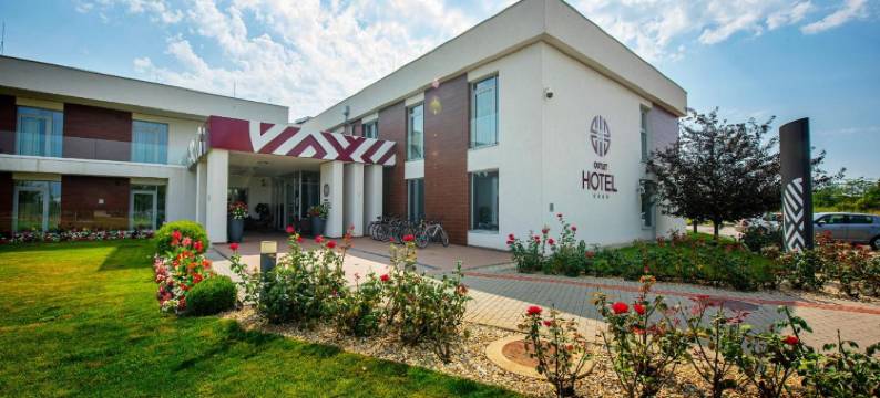 波尔加尔畅货中心酒店(Outlet Hotel Polgár)图片