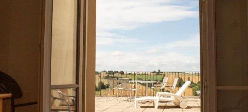 雷莱双谷酒店(Logis Hotels - le Relais des Deux vallées - Hôtel et Restaurant)图片