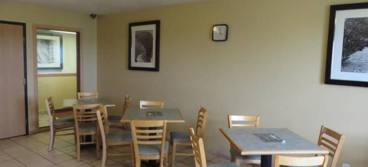 Western Inn & Suite Grinnell IA图片