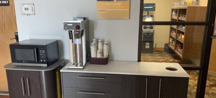 内布拉斯加林肯机场 6 号开放式公寓酒店(Studio 6 Lincoln, NE - Airport)图片