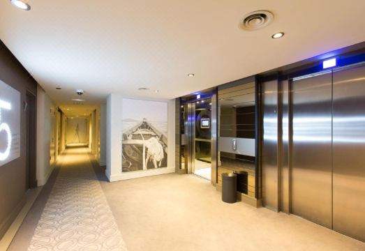 Noom Hotel Conakry Hotel Overview