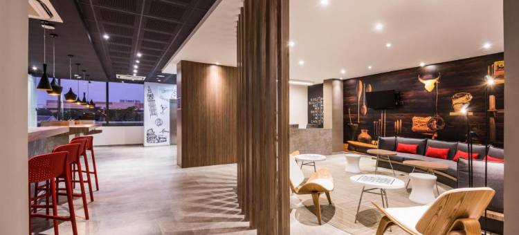 宜必思巴兰基亚酒店(Ibis Barranquilla)图片