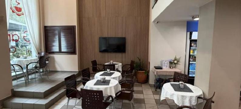 格拉罗斯酒店(Glaros Hotel)图片