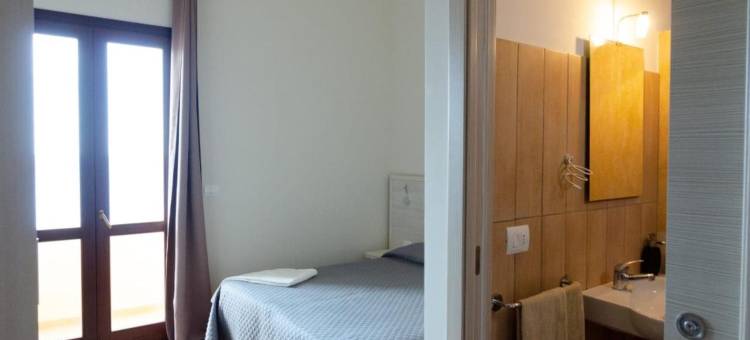 布耶马里诺酒店(Hotel BUE Marino)图片