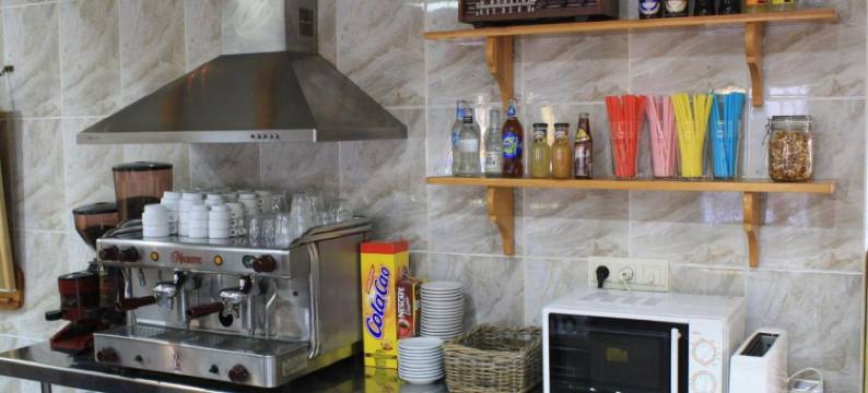 洛斯查罗斯旅舍(Albergue Los Chorros)图片