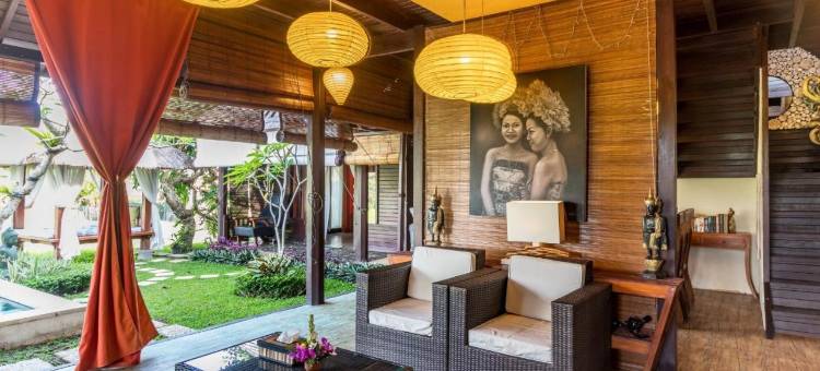 帕迪马纳里别墅酒店(Villa Padi Menari)图片