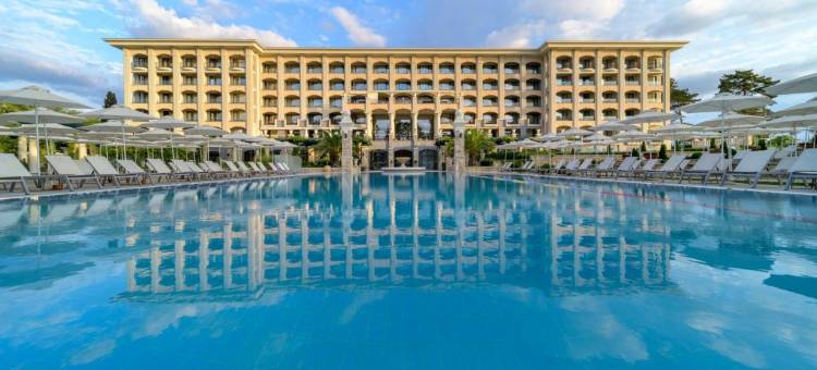 阿斯特花园酒店(Astor Garden Hotel)图片