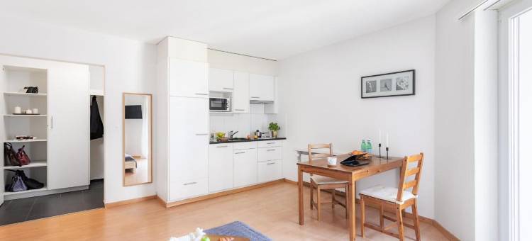 希尔菲德瑞士之星公寓酒店(Swiss Star Zurich Sihlfeld - Self Check-IN)图片