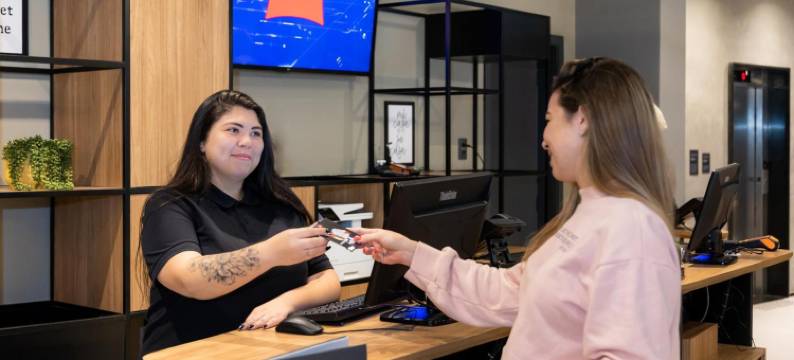 宜必思阿鲁雅酒店(Ibis Aruja)图片