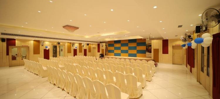 钱德拉住宅酒店(Chandra Residency)图片