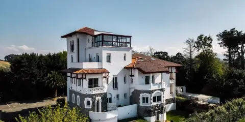 Résidence Château d'Acotz - Appartements Avec Piscine à 300m des Plages & Océan