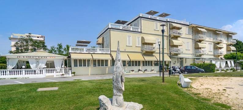 考鲁奇尼酒店(Hotel Coluccini)图片