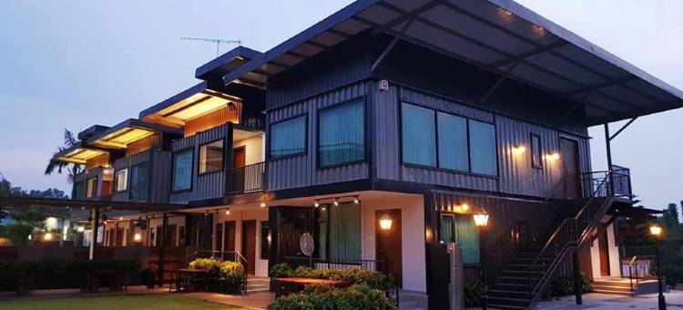 居銮集装箱酒店(Kluang Container Swimming Pool Hotel)图片