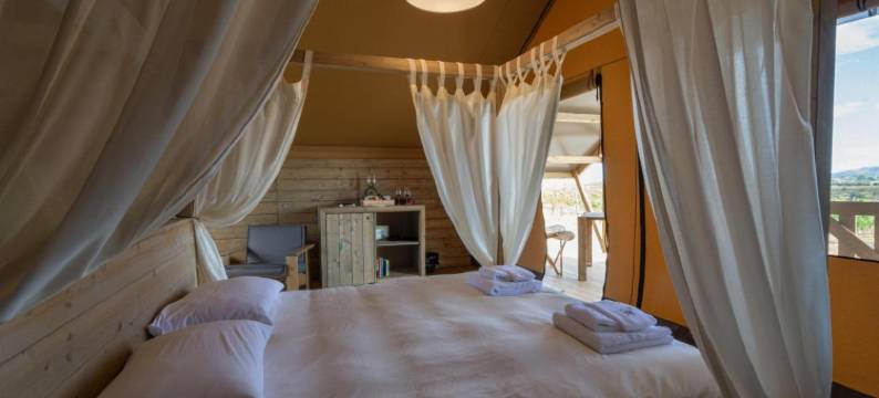 瑟拉古伊门塔城堡酒店(Castello di Serragiumenta)图片