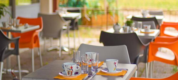 玛德列尼酒店(Logis Hotel Restaurant de La Madeleine)图片