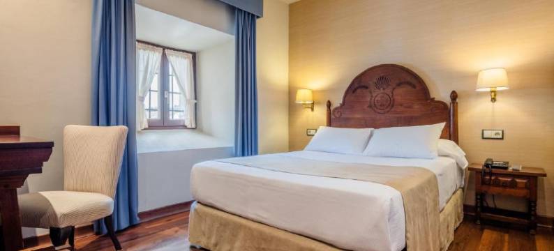 唐帕克酒店(Don Paco)图片