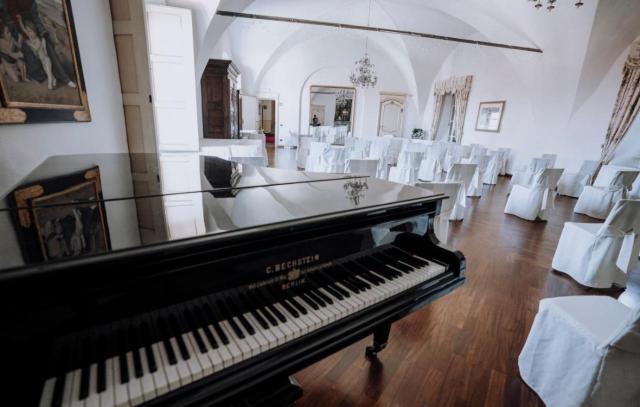 Castello Rosso Over view