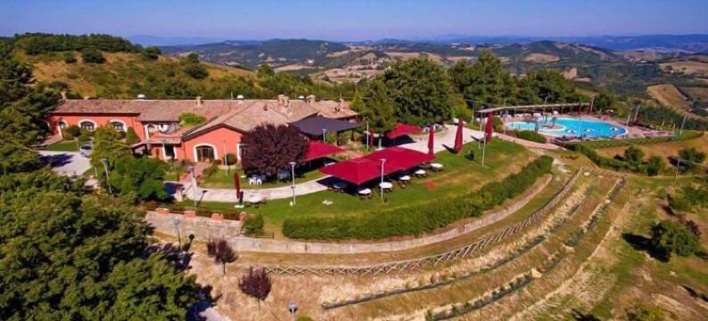 红色灯塔酒店(Faro Rosso)图片