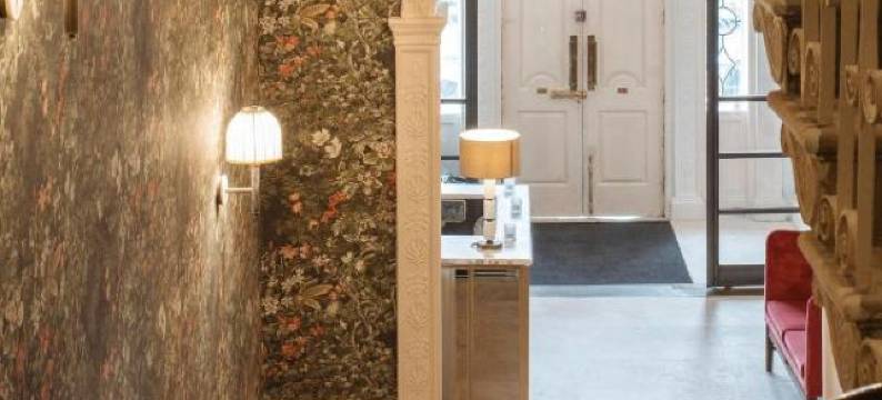 绿地镇房(Townhouse on the Green)图片