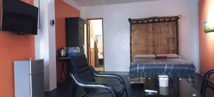 位于卡莫特斯群岛的2卧室别墅-50平方米|带1个独立浴室(Blue Pagoda Rooms)图片