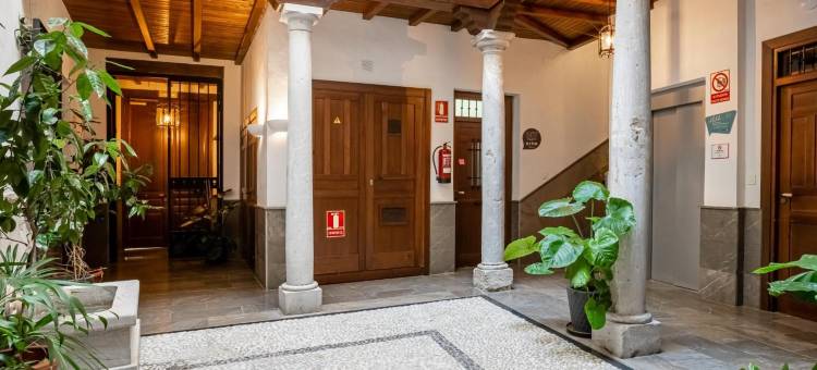 周末公寓酒店(Limehome Granada Calle Santa Ana)图片