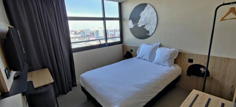 阿尔迪卡拉罗歇尔酒店(B&B Hotel la Rochelle Centre les Minimes)图片