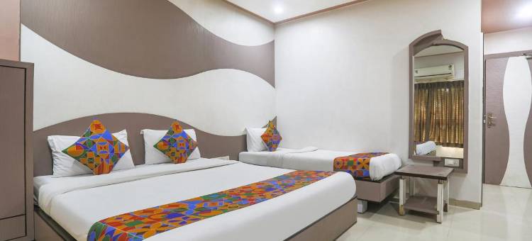 美瑞特酒店(Hotel Merit)图片