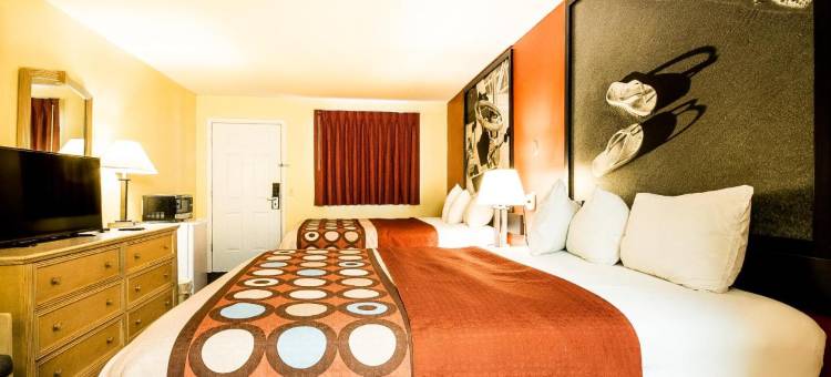 奇普利温德姆速8酒店(Super 8 by Wyndham Chipley)图片