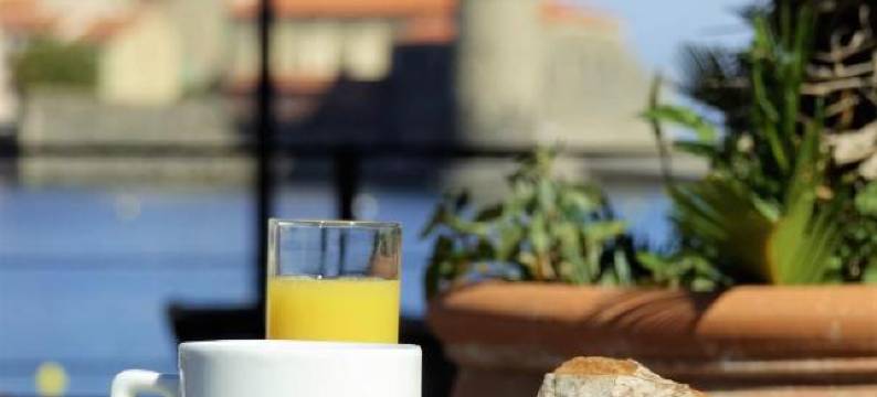 特立顿酒店(Logis Hôtel le Triton)图片