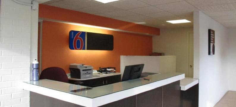 巴尔的摩市中心6号汽车旅馆(Motel 6 Baltimore, MD)图片
