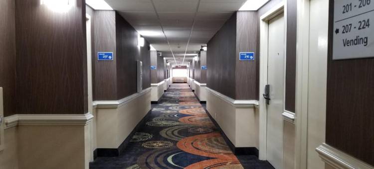 萨拉兰德温德姆呗盟酒店(Baymont by Wyndham Saraland)图片