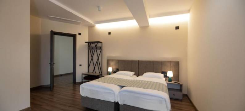 蒂朵普里萨旅馆(Hotel Takara)图片