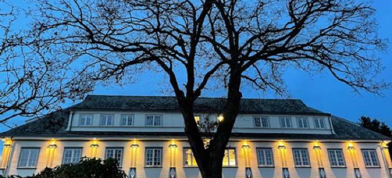 约尔珀兰维克莱特酒店(Verkshotellet Jørpeland)图片