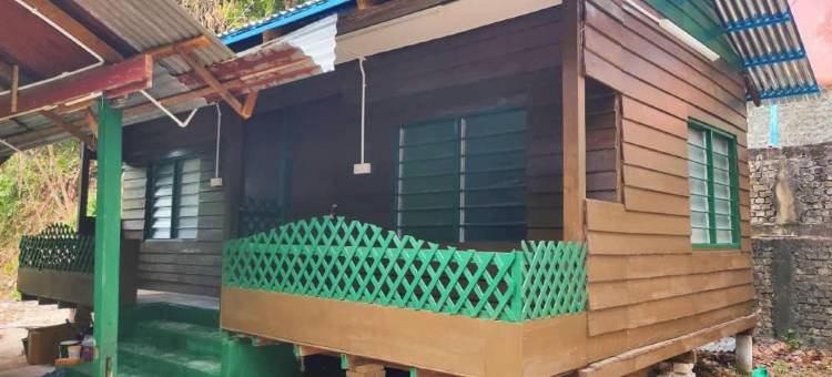 Lata Bayu Chalet - Waterfall & River with Kids Pool图片