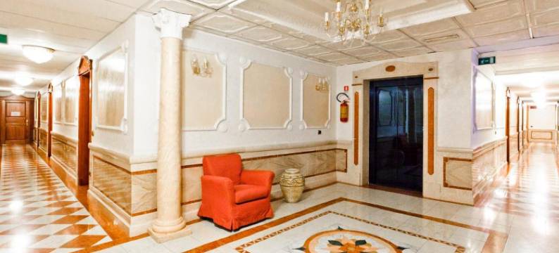 马里亚诺IV皇宫酒店(Mariano IV Palace Hotel)图片