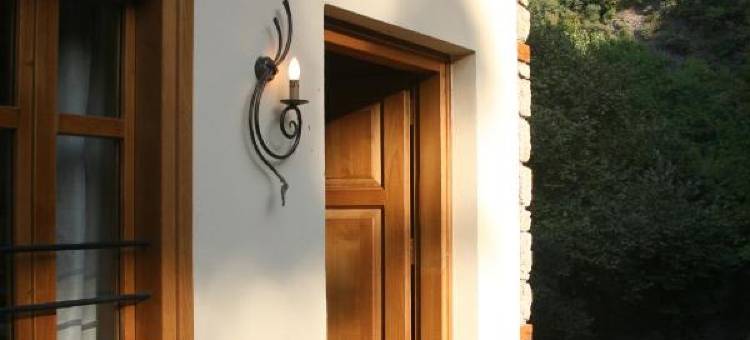 鱼子套房酒店(Roes Suites)图片