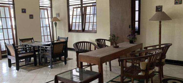 Hotel Garuda Syariah Near Alun Alun Banjarnegara图片