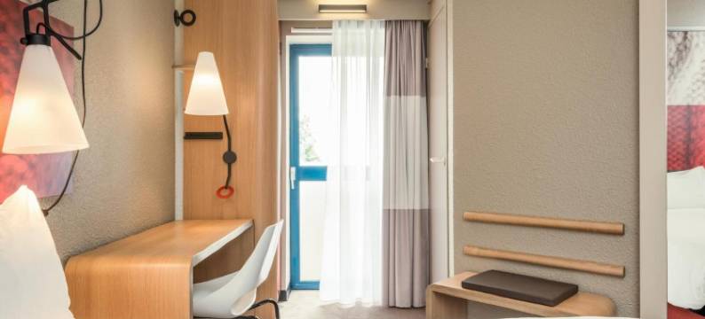 宜必思巴黎蒙帕纳斯火车站 15区酒店(Ibis Paris Gare Montparnasse 15ème)图片