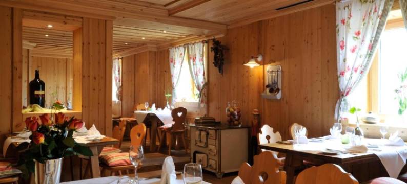 泽斯卡梅穆伦酒店(Hotel Restaurant Zeiskamer Mühle)图片