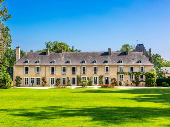 维尔迪布瓦城堡酒店