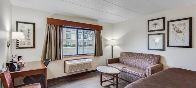 库恩拉匹兹美吟温德姆酒店(AmericInn by Wyndham Coon Rapids)图片