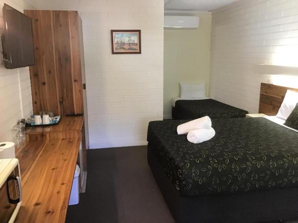 7th Street Motel Hotel Overview