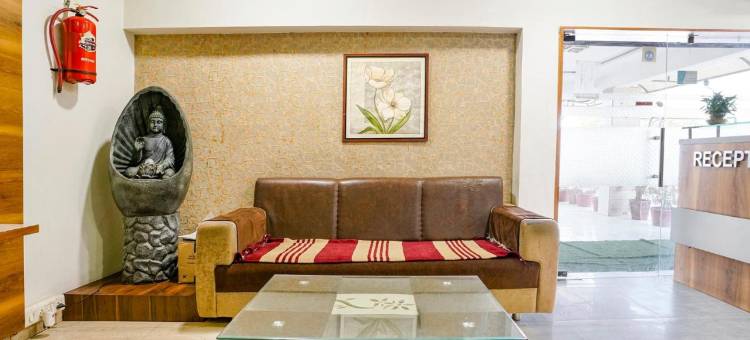 Fabhotel Ratna 宫殿(FabHotel Ratna Palace)图片