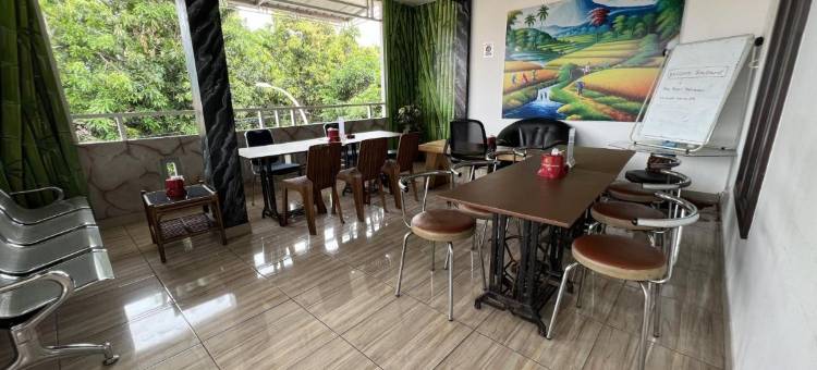 O酒店 巴托杜皮伊斯兰旅馆 靠近布图卡桑比(Hotel O Batodupi Guesthouse Syariah Near Buttu Kasambi)图片