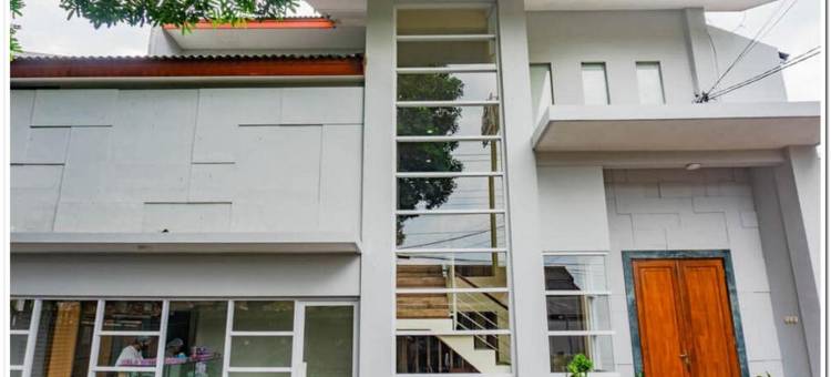 红多兹酒店-近日惹城购物中心4号(RedDoorz Near Jogja City Mall 4)图片