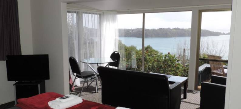 怀赫科岛塔瓦山林小屋 - 限成人(Waiheke Island Tawa Lodge - Adults Only)图片