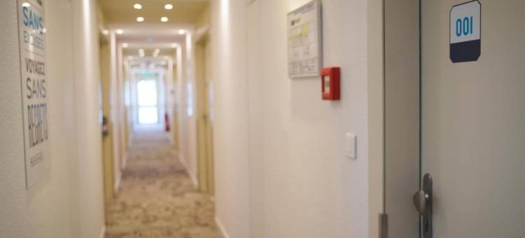 拉芙雷基里亚德饭店(Kyriad Hôtel la Fleche)图片