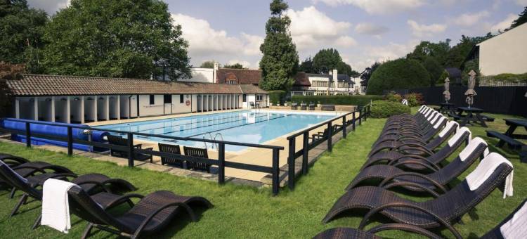 伯福德桥酒店的星期天博克斯希尔(Sunday Box Hill Burford Bridge Hotel)图片