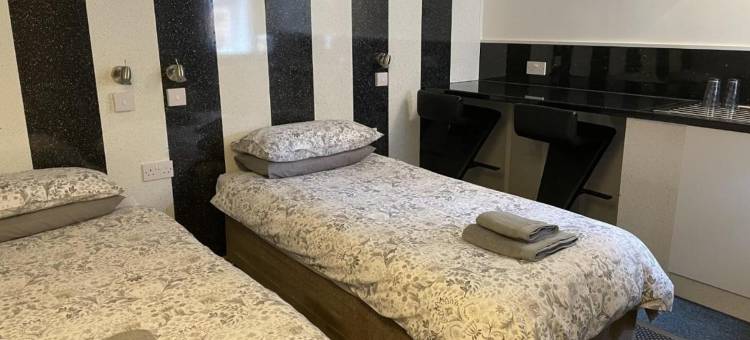 宾利酒店(OYO the Bentleys Hotel)图片