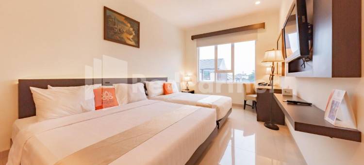 Alqueby Hotel near Kiara Artha Park & Trans Studio Mall Mitra RedDoorz图片